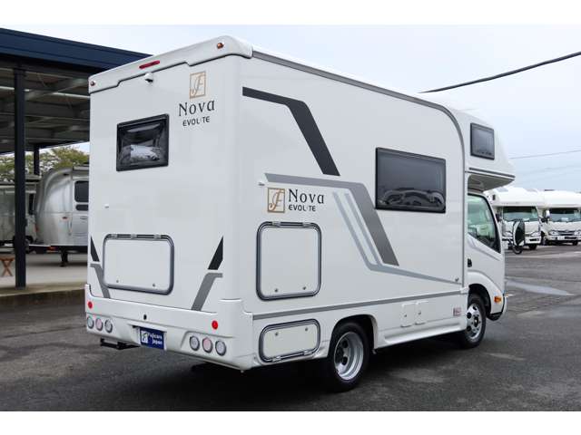 トヨタ カムロード フジカーズジャパン ＮＯＶＡ ノヴァ タイプＸ R8年 (九州・沖縄) 99