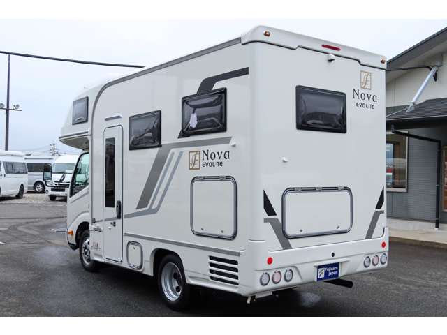 トヨタ カムロード フジカーズジャパン ＮＯＶＡ ノヴァ タイプＸ R8年 (九州・沖縄) 99