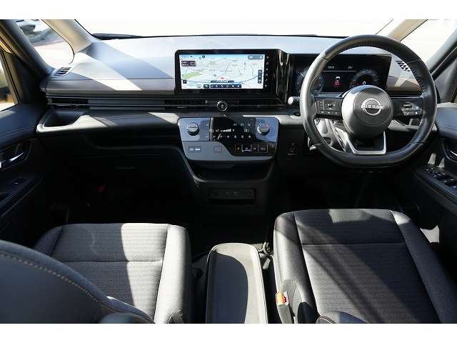 日産 セレナ １．４ Ｅ－ＰＯＷＥＲ ハイウェイスターＶ R5年 (関東) 99