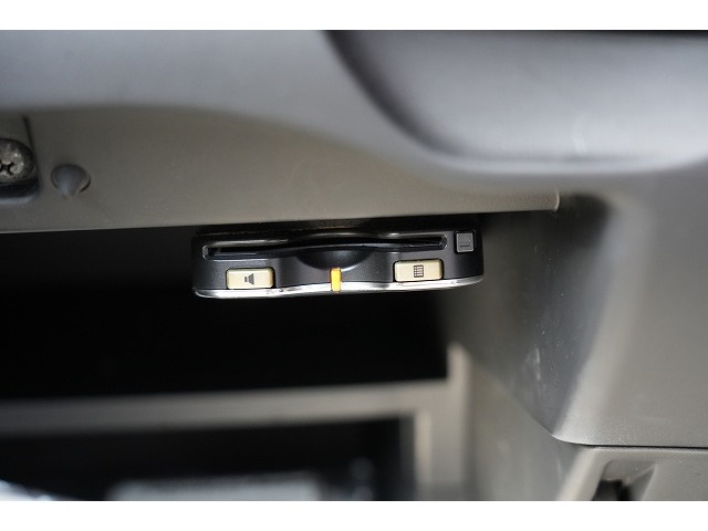 日産 ノート １．２ Ｅ－ＰＯＷＥＲ Ｘ H29年 (関東) 99