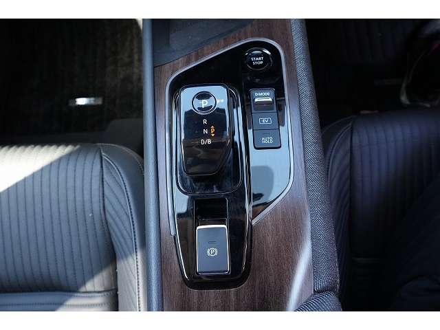 日産 ノートオーラ １．２ Ｇ レザーエディション R4年 (関東) 99