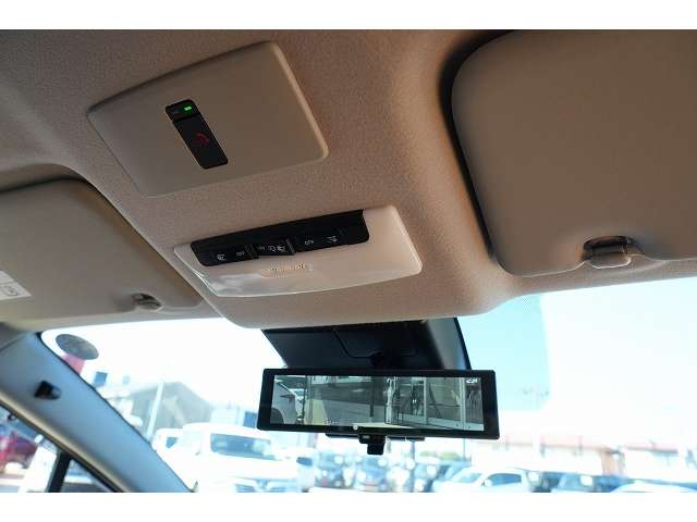 日産 ノートオーラ １．２ Ｇ レザーエディション R4年 (関東) 99