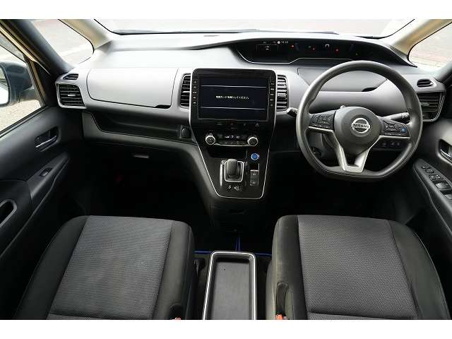 日産 セレナ １．２ Ｅ－ＰＯＷＥＲ ＸＶ R3年 (関東) 99