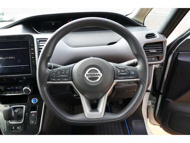 日産 セレナ １．２ Ｅ－ＰＯＷＥＲ ＸＶ R3年 (関東) 99