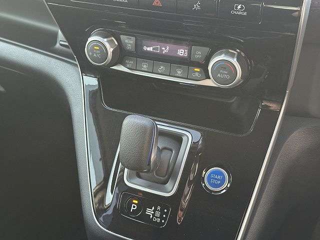 日産 セレナ １．２ Ｅ－ＰＯＷＥＲ ハイウェイスター Ｖ R2年 (関東) 99