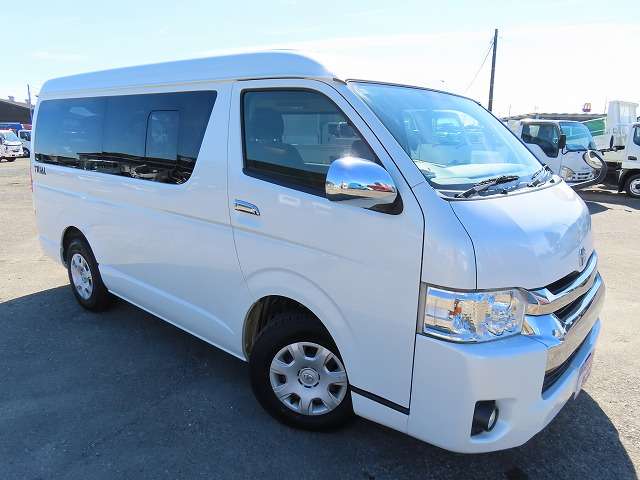 トヨタ ハイエースバン キャンピングカー H27年 (関東) 99
