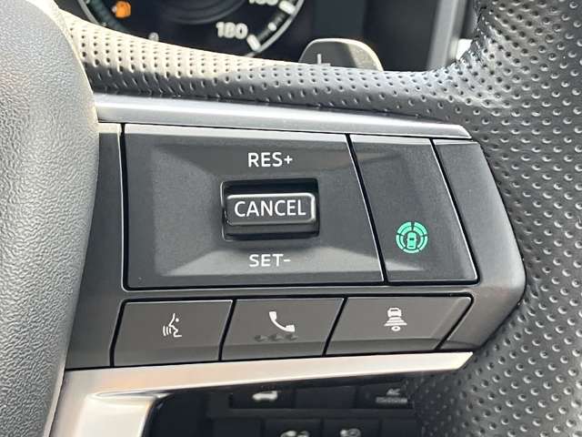 三菱 アウトランダーＰＨＥＶ ＰＨＥＶ ２．４ Ｐ ４ＷＤ R5年 (関東) 99