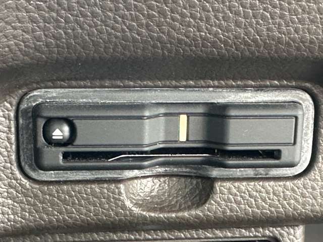 ホンダ Ｎ　ＢＯＸ ６６０ Ｌ ターボ R4年 (関東) 99