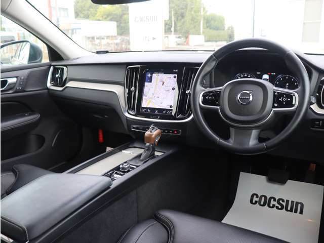 ボルボ Ｖ６０ Ｔ５　インスクリプション R1年 (関東) 99