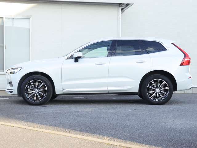 ボルボ ＸＣ６０ Ｔ５ ＡＷＤ インスクリプション ４ＷＤ R1年 (関東) 99