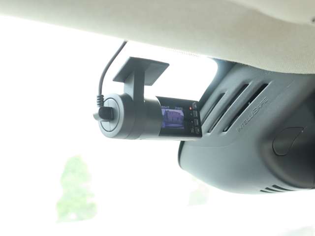 ボルボ ＸＣ４０ Ｔ４ ＡＷＤ インスクリプション ４ＷＤ H30年 (関東) 99