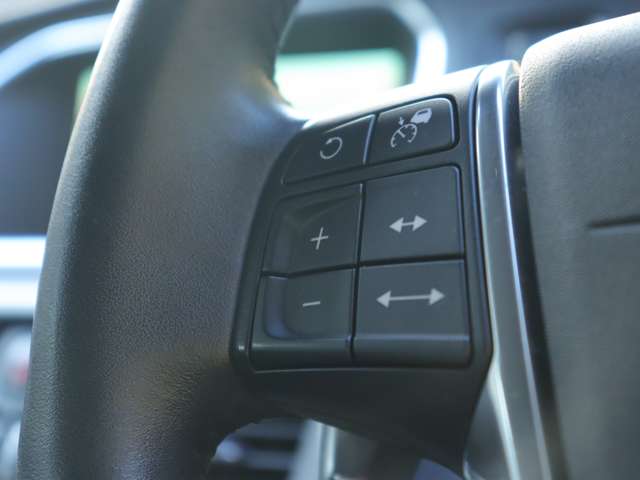 ボルボ Ｖ４０ Ｄ４ ディーゼルターボ H27年 (関東) 99