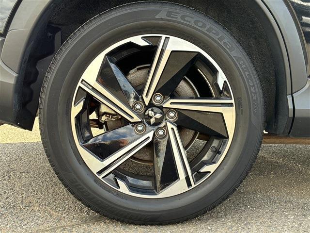三菱 エクリプス　クロス　ＰＨＥＶ ＰＨＥＶ ２．４ Ｍ ４ＷＤ R3年 (関東) 99