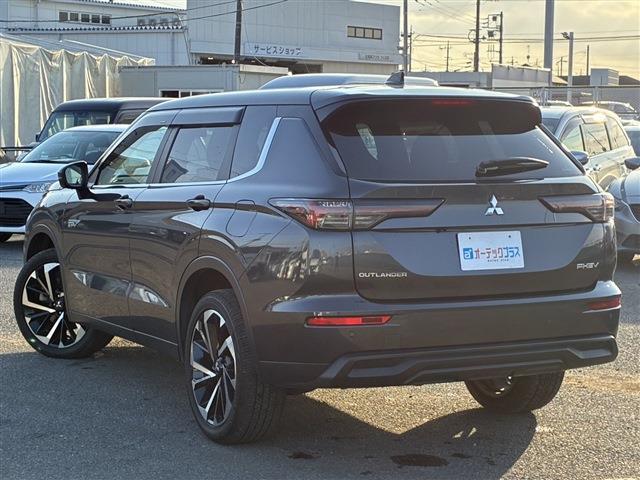 三菱 アウトランダーＰＨＥＶ ＰＨＥＶ ２．４ Ｍ ４ＷＤ R6年 (関東) 99