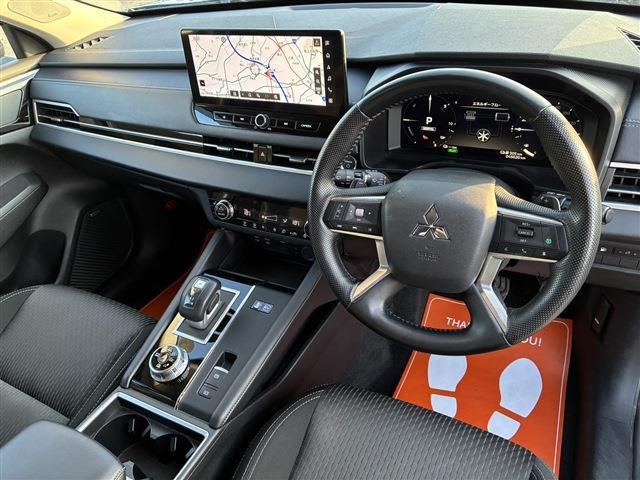三菱 アウトランダーＰＨＥＶ ＰＨＥＶ ２．４ Ｍ ４ＷＤ R6年 (関東) 99