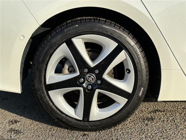 トヨタ プリウスＰＨＶ １．８ Ａ プレミアム H29年 (関東) 99