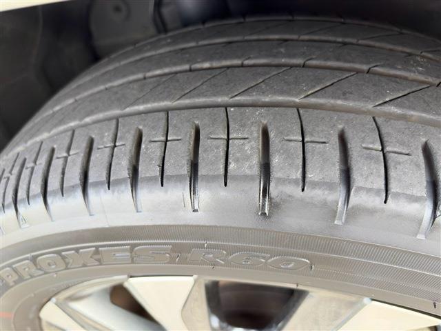 トヨタ ヴォクシー １．８ ハイブリッド Ｓ－Ｚ R6年 (九州・沖縄) 99