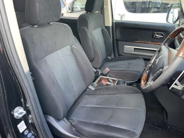 三菱 デリカ　Ｄ：５ ２．４ Ｇ プレミアム ４ＷＤ H21年 (九州・沖縄) 99