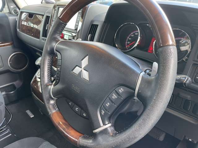 三菱 デリカ　Ｄ：５ ２．４ Ｇ プレミアム ４ＷＤ H21年 (九州・沖縄) 99