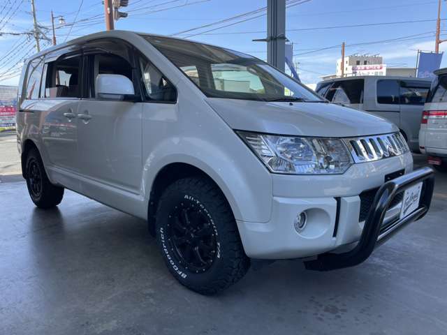 三菱 デリカ　Ｄ：５ ２．２ Ｄ パワーパッケージ ディーゼルターボ ４ＷＤ H25年 (九州・沖縄) 99
