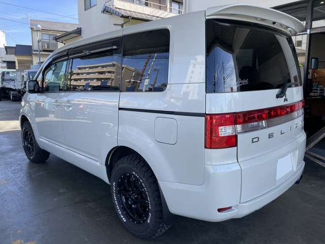 三菱 デリカ　Ｄ：５ ２．２ Ｄ パワーパッケージ ディーゼルターボ ４ＷＤ H25年 (九州・沖縄) 99