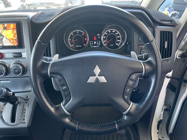 三菱 デリカ　Ｄ：５ ２．２ Ｄ パワーパッケージ ディーゼルターボ ４ＷＤ H25年 (九州・沖縄) 99