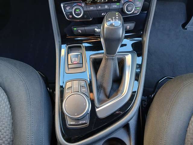 ＢＭＷ ２シリーズグランツアラー ２１８Ｄ ディーゼルターボ H29年 () 99