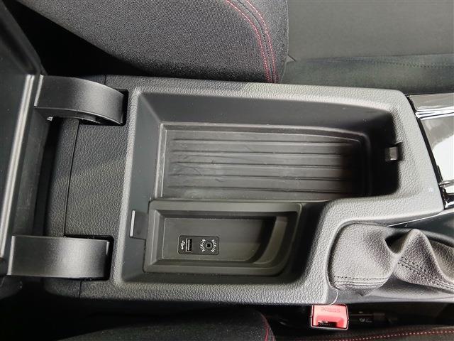 ＢＭＷ ３シリーズ ３２０ｄ　スポーツ H27年 () 99