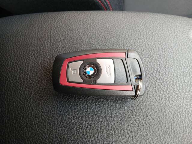 ＢＭＷ ３シリーズ ３２０ｄ　スポーツ H25年 () 99