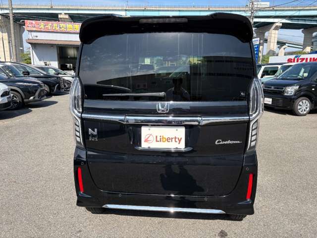 ホンダ Ｎ　ＢＯＸ カスタム ６６０ Ｌ R3年 (近畿) 99
