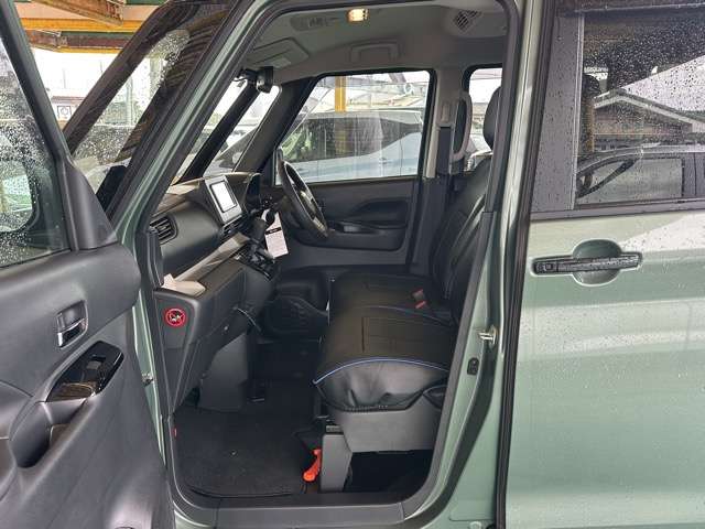 三菱 デリカ　ミニ ６６０ Ｔ プレミアム リミテッド エディション R7年 (東海) 99