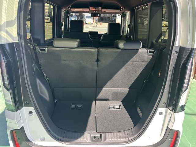 ホンダ Ｎ　ＢＯＸ カスタム ６６０ コーディネートスタイル ２トーン R8年 (東海) 99