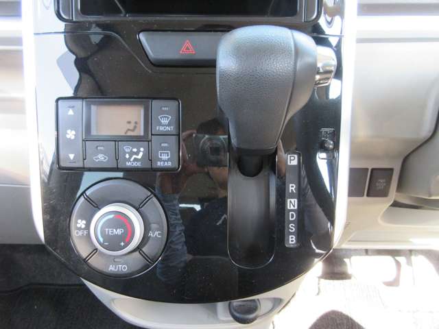 ダイハツ タント ６６０ Ｘ H28年 (東海) 99