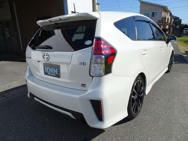 トヨタ プリウスΑ １．８ Ｓ ツーリングセレクション ＧＲスポーツ H30年 (東海) 99