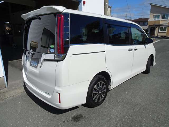トヨタ エスクァイア ２．０ ＸＩ H29年 (東海) 99