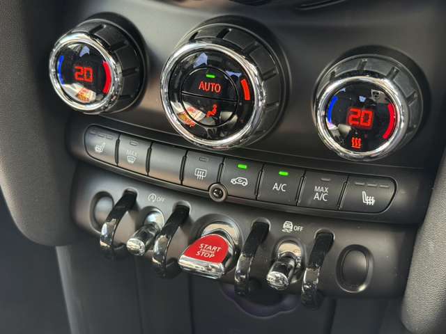 ミニ ミニ クーパー ５ドア ＤＣＴ H30年 (東海) 99