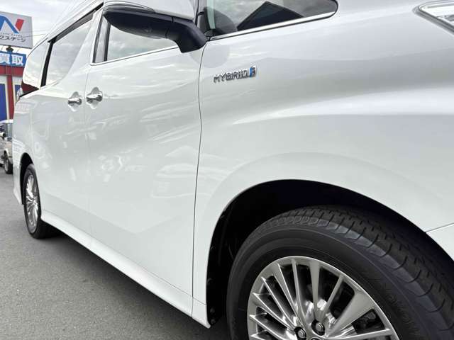 トヨタ ヴェルファイア　ハイブリッド ハイブリッド ２．５ ＺＲ Ｅ－ＦＯＵＲ ４ＷＤ H30年 (東海) 99