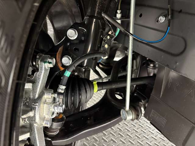トヨタ ライズ　ハイブリッド ハイブリッド １．２ Ｚ R8年 () 99