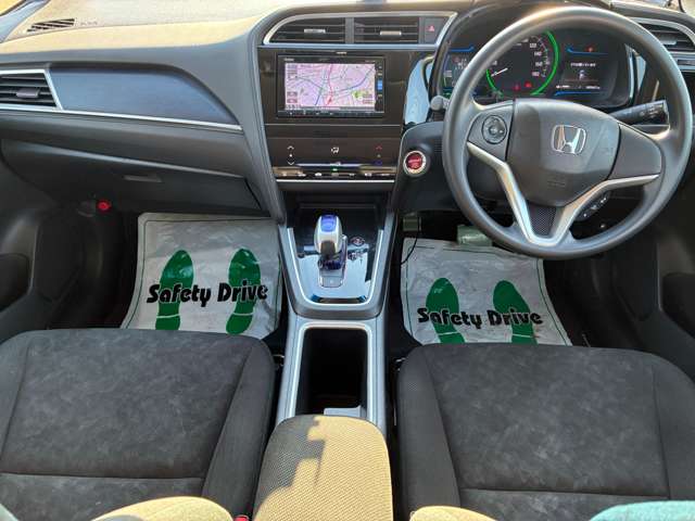 ホンダ シャトル １．５ ハイブリッド ４ＷＤ H29年 (北海道) 99
