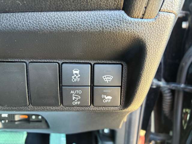 ホンダ シャトル １．５ ハイブリッド ４ＷＤ H29年 (北海道) 99
