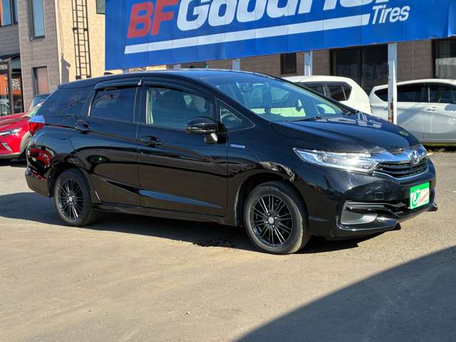 ホンダ シャトル １．５ ハイブリッド ４ＷＤ H29年 (北海道) 99