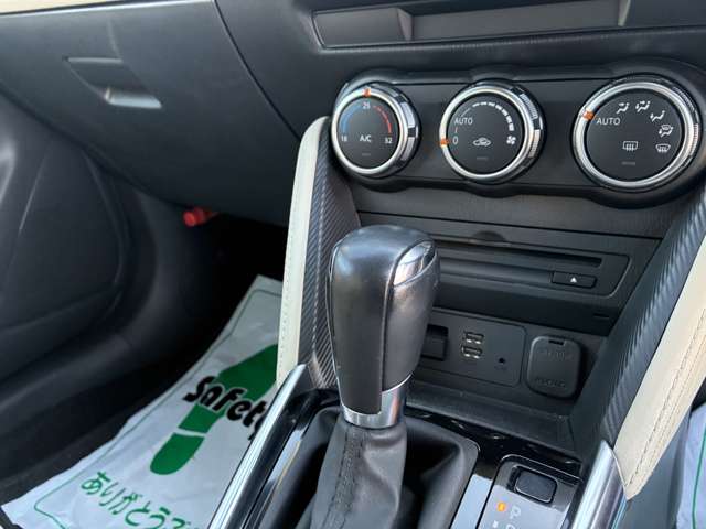 マツダ デミオ １．５ ＸＤ ツーリング Ｌパッケージ ディーゼルターボ ４ＷＤ H27年 (北海道) 99