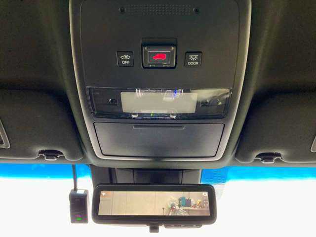 トヨタ クラウン　ハイブリッド ハイブリッド ２．５ Ｇ ＦＯＵＲ ４ＷＤ R1年 (北海道) 99
