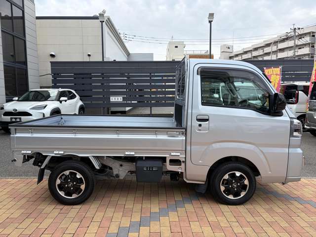 ダイハツ ハイゼットトラック ６６０ エクストラ ３方開 ４ＷＤ R4年 (九州・沖縄) 99