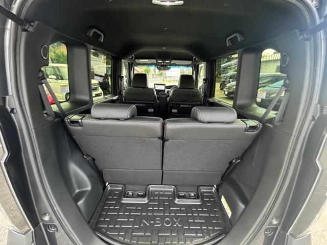 ホンダ Ｎ　ＢＯＸ カスタム ６６０ Ｌ ターボ R5年 (九州・沖縄) 99