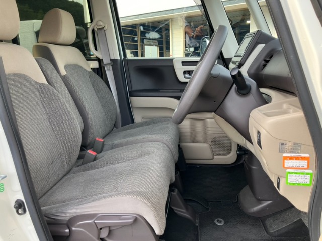 ホンダ Ｎ　ＢＯＸ ６６０ Ｇ Ｌ H29年 (九州・沖縄) 99
