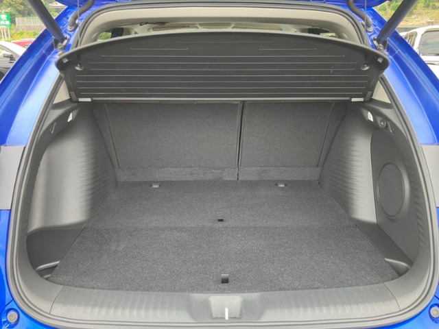 ホンダ ＺＲ－Ｖ ２．０ Ｅ：ＨＥＶ Ｚ R5年 (九州・沖縄) 99