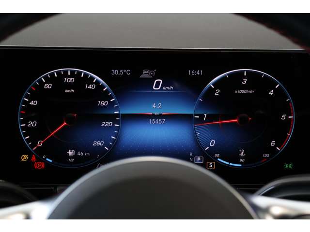メルセデスベンツ ＧＬＡクラス ＧＬＡ２００ Ｄ ４マチック ＡＭＧラインパッケージ ディーゼルターボ ４ＷＤ R5年 (近畿) 99