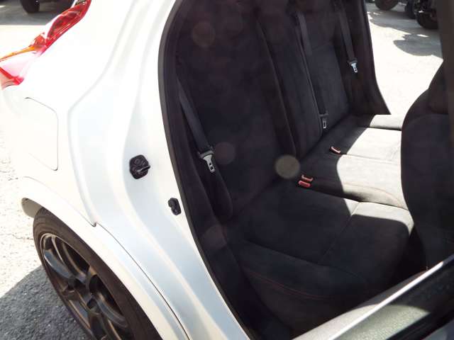 日産 ジューク １．６ ＮＩＳＭＯ ４ＷＤ H25年 (近畿) 99