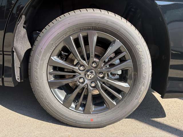 トヨタ ヴォクシー １．８ ハイブリッド Ｓ－Ｇ R8年 (近畿) 99